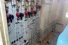 Монтаж труб отопления